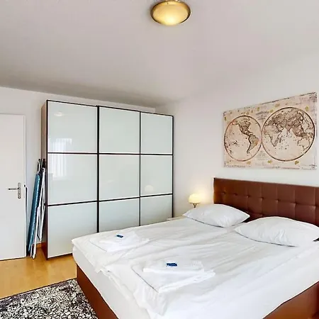 Executive 2br Near And Center - Dufour 4 Zürich