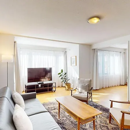 Executive 2br Near And Center - Dufour 4 Apartment *