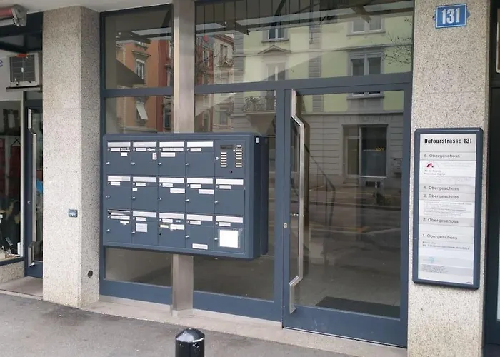 Executive 2br Near And Center - Dufour 4 公寓